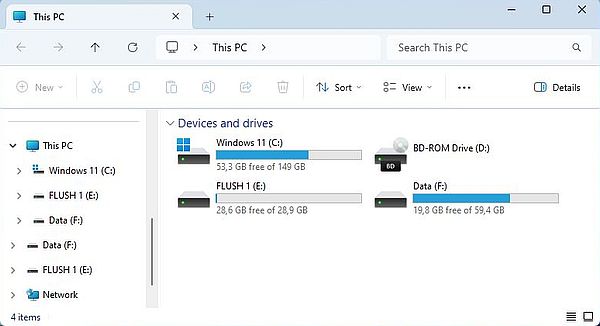Connecting USB drives to a Windows 11 machine: Drive letters in 'File Explorer' Connecting USB drives to a Windows 11 machine: Drive letters in 'File Explorer'
